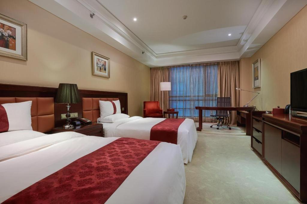 Beijing Baifuyi Hotel Exterior photo